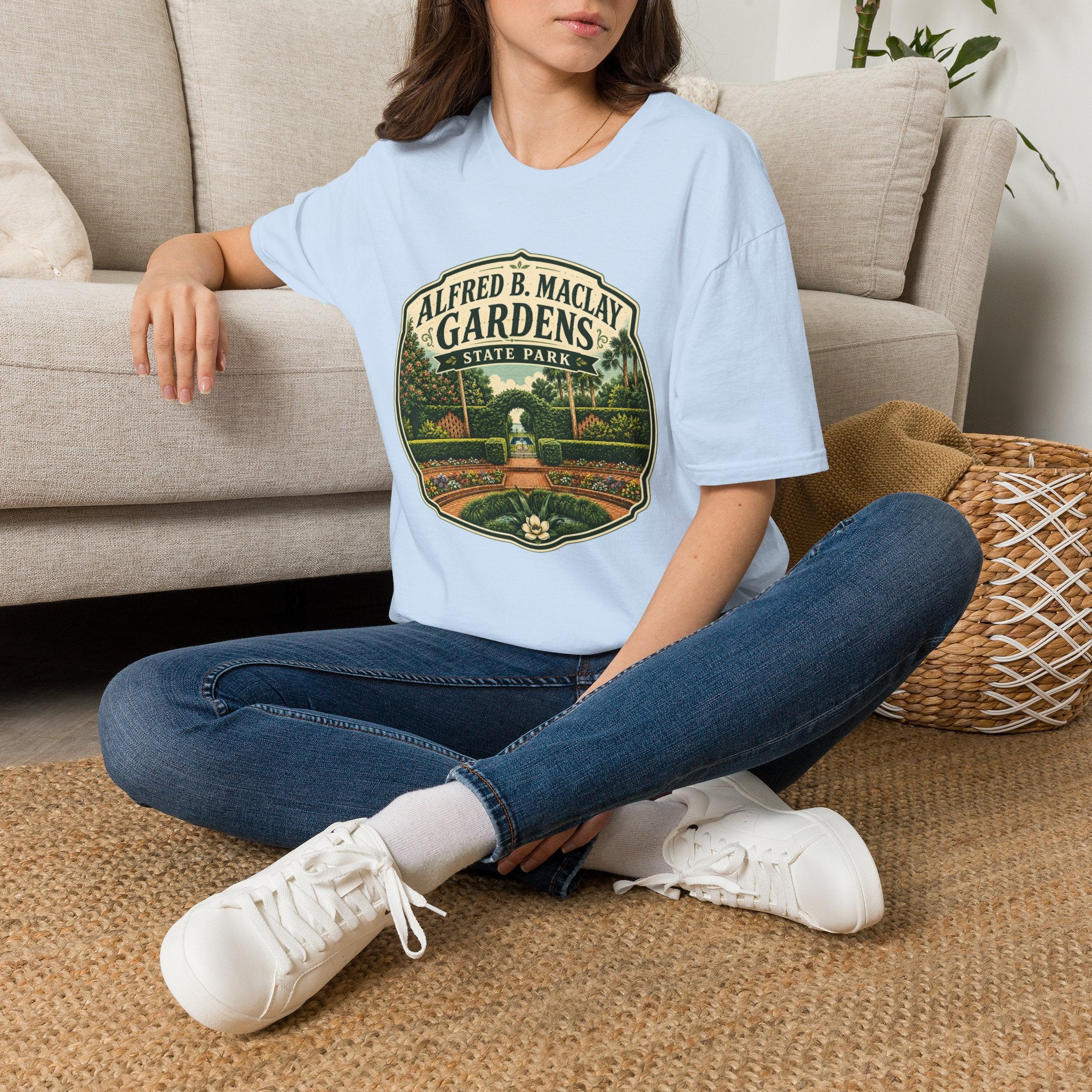 Maclay Gardens — Retro Tee